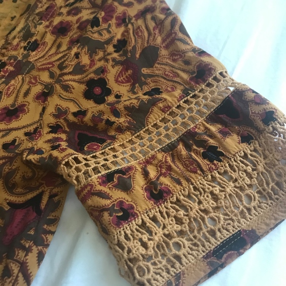 Ecote Floral Mini Dress - Picture 6 of 8